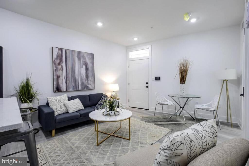 Brandnew Luxury Capitol Hill Apt! Near Free Trolly Вашингтон Екстериор снимка